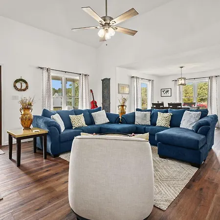 Salty Sea Lyons Landing - Pet Friendly! Villa